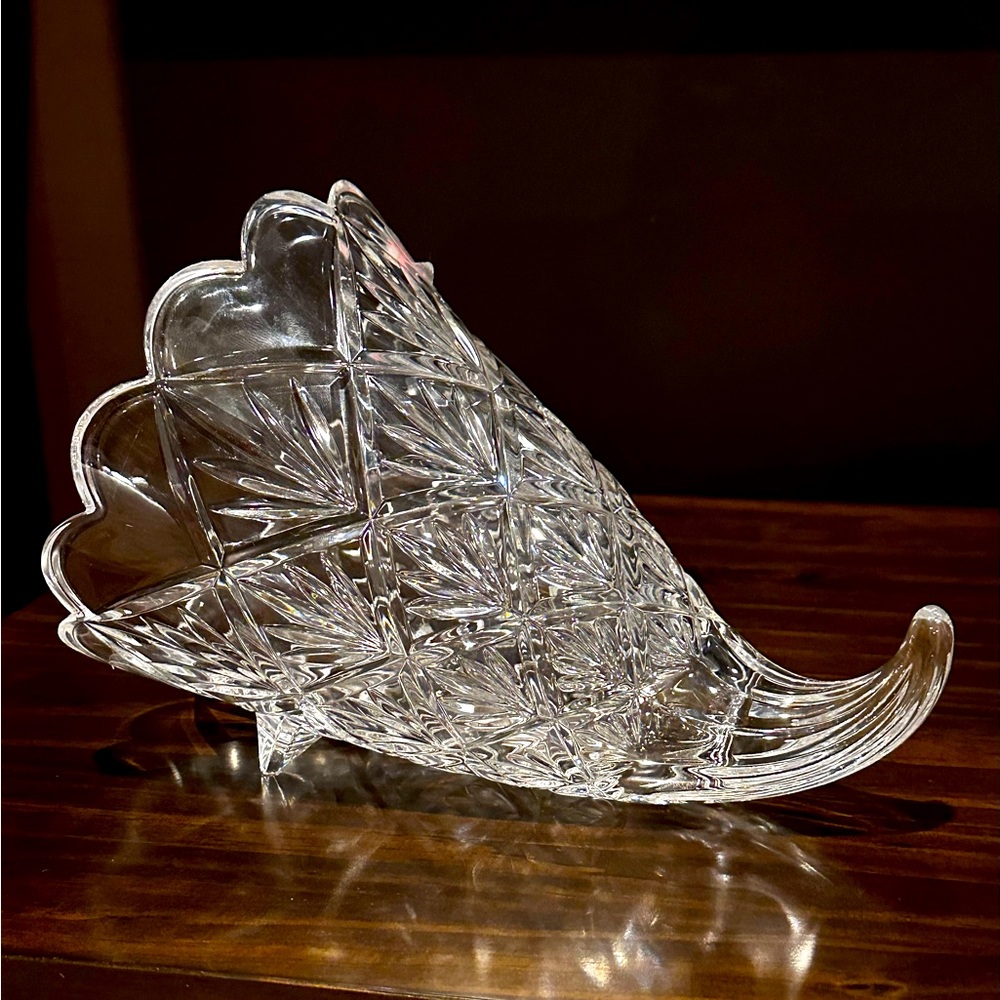 Marquis Waterford Horn of Plenty Cornucopia Centerpiece Crystal